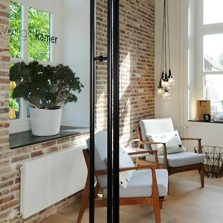 Het Raadhuys - Design Bed & Breakfast 3*