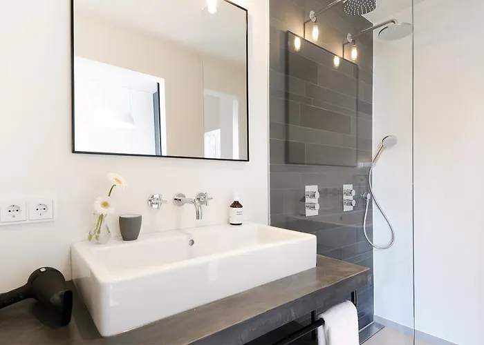 Het Raadhuys - Design فندق مبيت وإفطار 4*