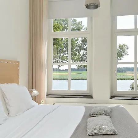 Het Raadhuys - Design Kessel (Limburg)